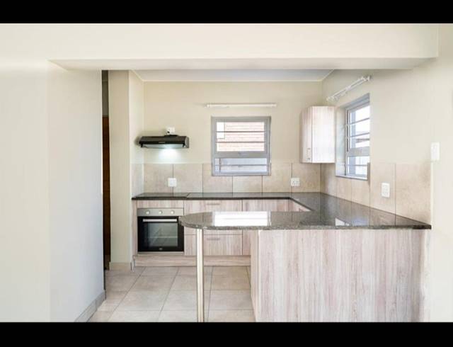 3 BEDROOM HOUSE FOR SALE IN PARKDENE